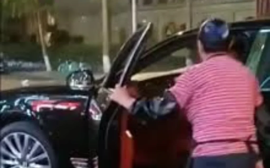 This Chinese woman went viral for arriving at her dishwasher job in a Bentley - but there is a fair enough reason why