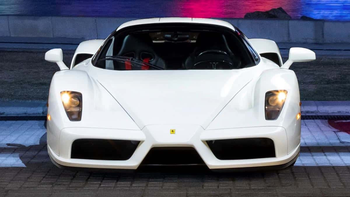 Front-on view of the Enzo