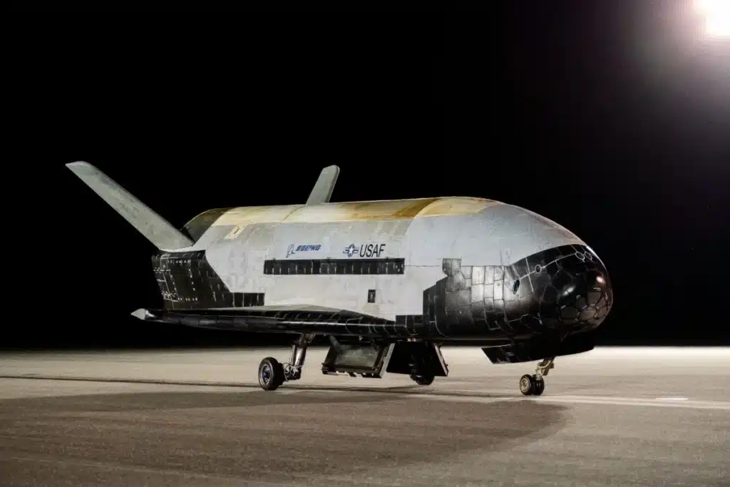 Boeing X-37B robotic spaceship stays in orbit for over two years