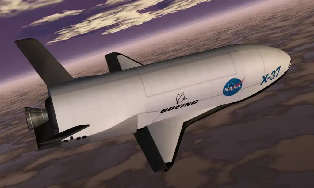 Boeing X-37B robotic spaceship stays in orbit for 908 days