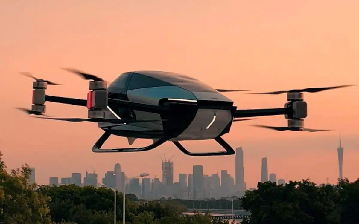 Flying car takes first successful flight