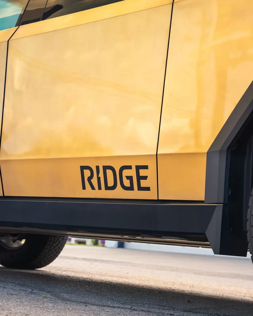 Utah YouTuber JerryRigEverything spent $60,000 to cover the Tesla Cybertruck Foundation Series in gold, but the experiment revealed a problem
