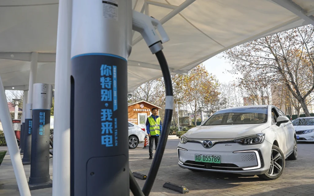 For drivers still losing sleep over range anxiety, China is showing that extended-range EVs may not be the safety net everyone assumed they were.