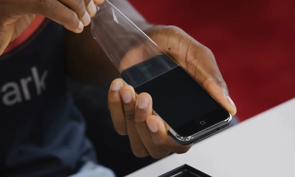 Tech YouTuber Marques Brownlee spent $40,000 to buy a brand-new original iPhone 2G from 2007