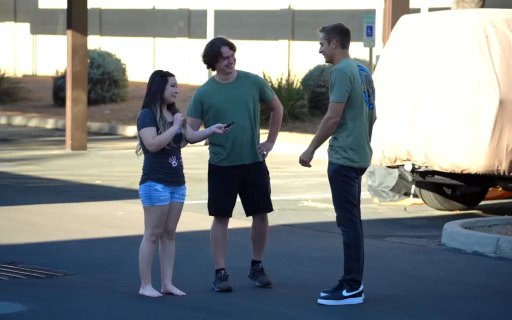 YouTuber from Arizona started give away of free cars to people waiting for the bus and it made their day