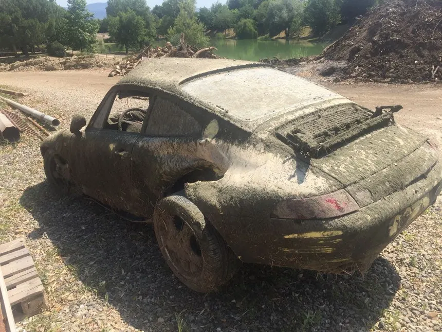 You'd never be able to tell by looking at it now but this yellow Porsche 911 993 actually spent years at the bottom of a river