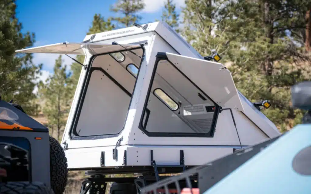The Mammoth Overland SKL, a rooftop tent that is built like a plane