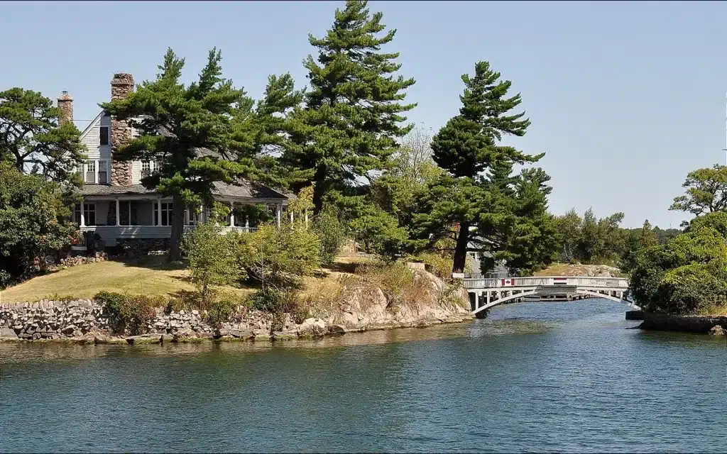 Zavikon Island