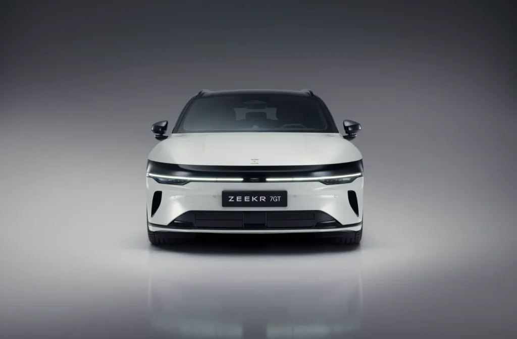 The new Zeekr 7GT has a 35-inch AR display, customizable headlights and may be the most versatile car of 2026