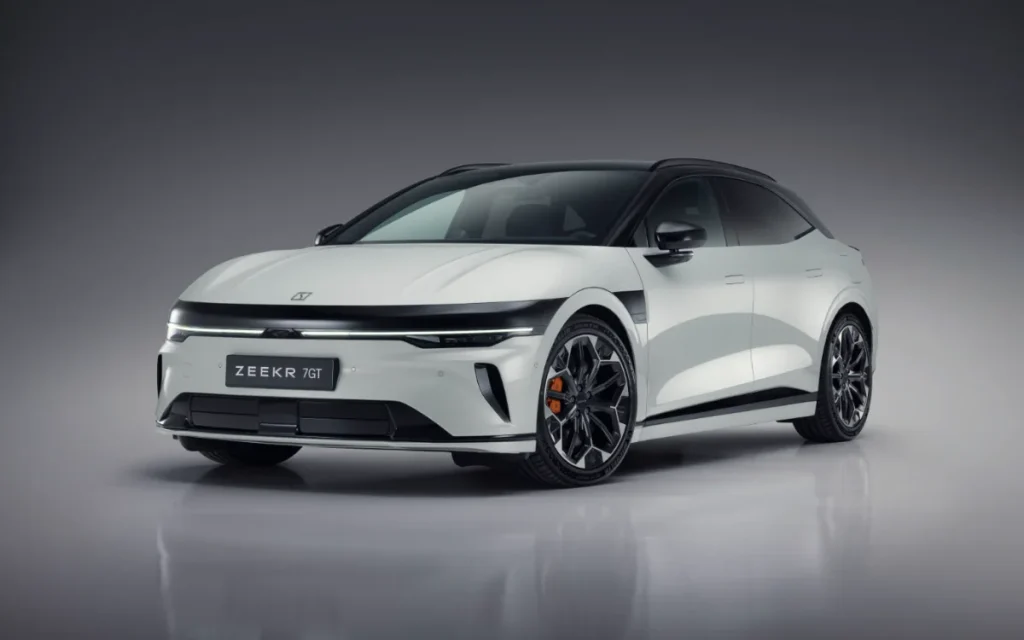 The new Zeekr 7GT has a 35-inch AR display, customizable headlights and may be the most versatile car of 2026