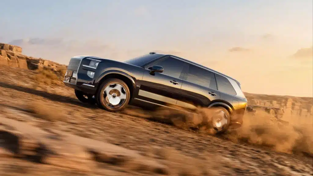 Zeekr unveils monster hybrid SUV with 1,381-HP and world's largest hybrid battery