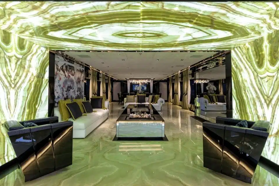 Millionaire with McLaren Solus GT on a superyacht managed to stand out in Monaco