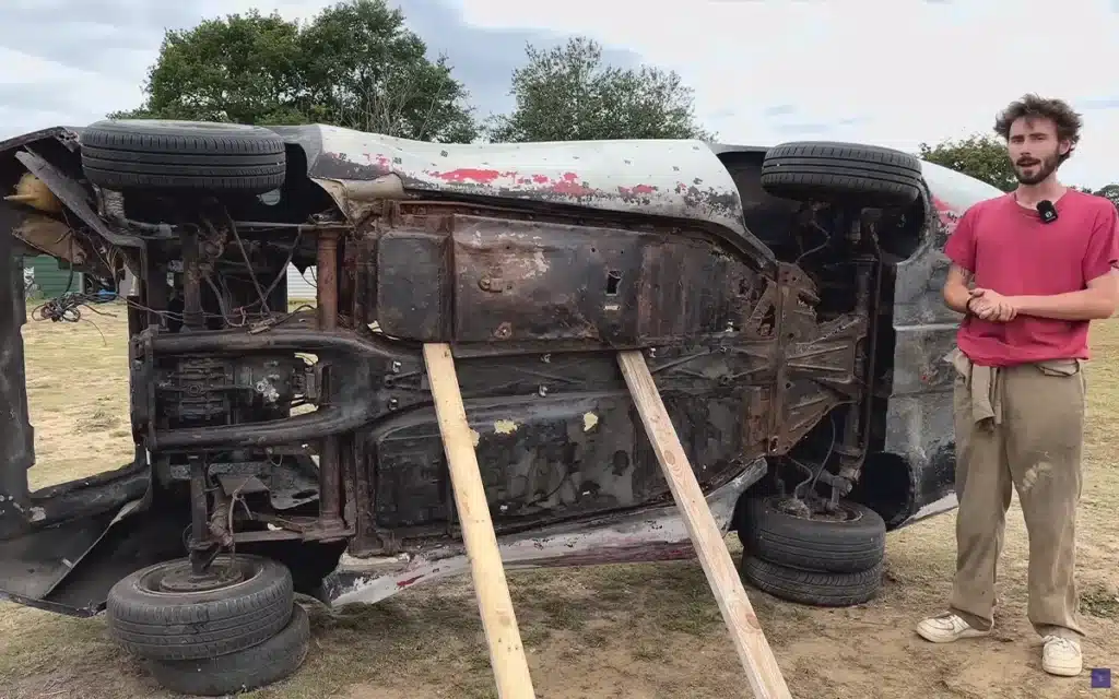 After buying an extremely rare abandoned 1980s supercar - a Carlton Carrera - this UK man found some horrors after flipping it to see the damage underneath