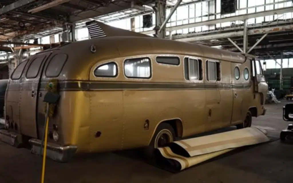 Massive collection of 40 classic cars discovered in abandoned factory, family legacy dating back to 1950s