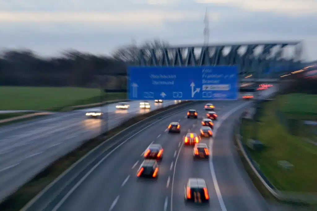 aerial-footage-reveals-cars-in-Germanys-Autobahn-moving-as-fast-as-planes