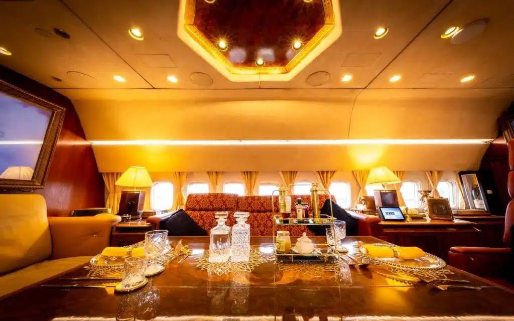 Man converts plane into luxury Airbnb