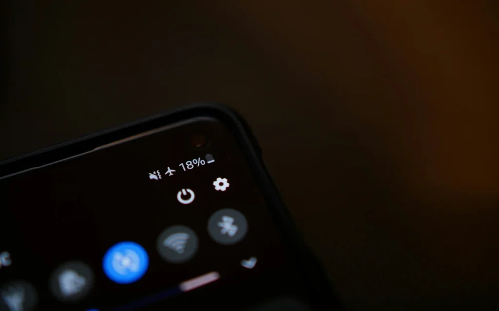 Frequent fliers will be familiar with the standard request to put your phone into Airplane Mode before flying, but is it really necessary? One flight attendant has explained it all