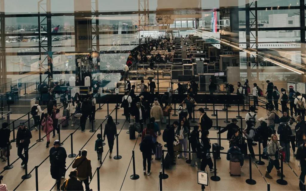 When heading throughTSA airport security you might not think twice about putting your phone into one of the bins, but some travel experts have warned against it