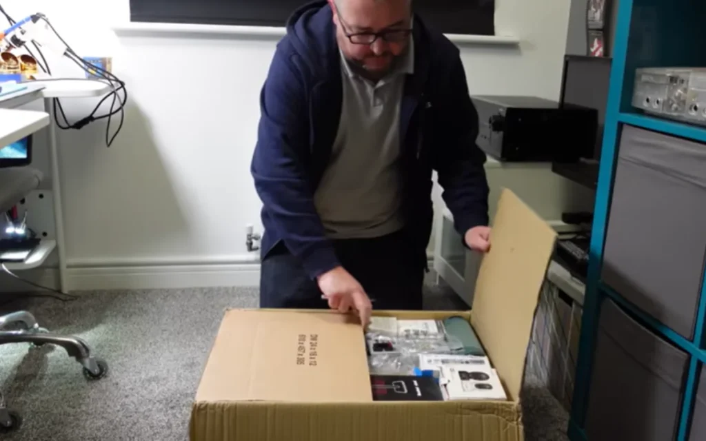 A man spent $88 on a mystery box of Amazon returns to see if he could fix whatever was inside and make himself an easy profit