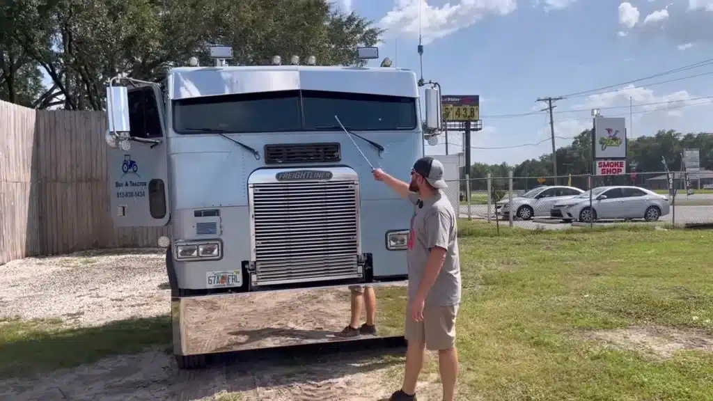 semi-trucks race European vs American