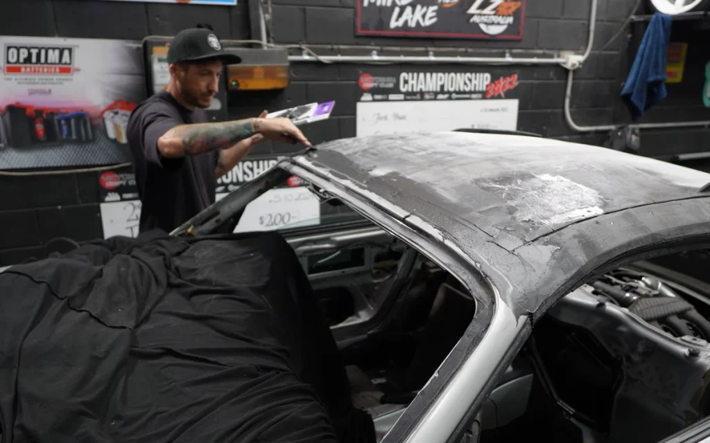 3D-printing a Porsche GT3 replica and actually driving it on the road may sound impossible, but Australian YouTuber Mike Lake has made serious progress.