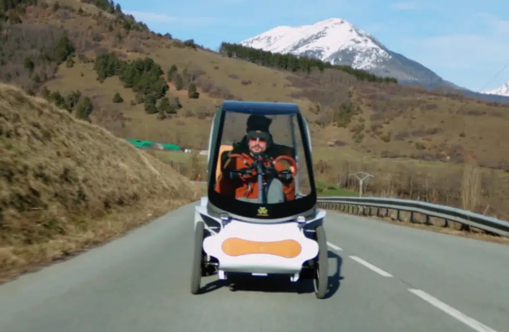 Car-bike hybrid vehicle from startup company Acticycle has to be seen to be believed