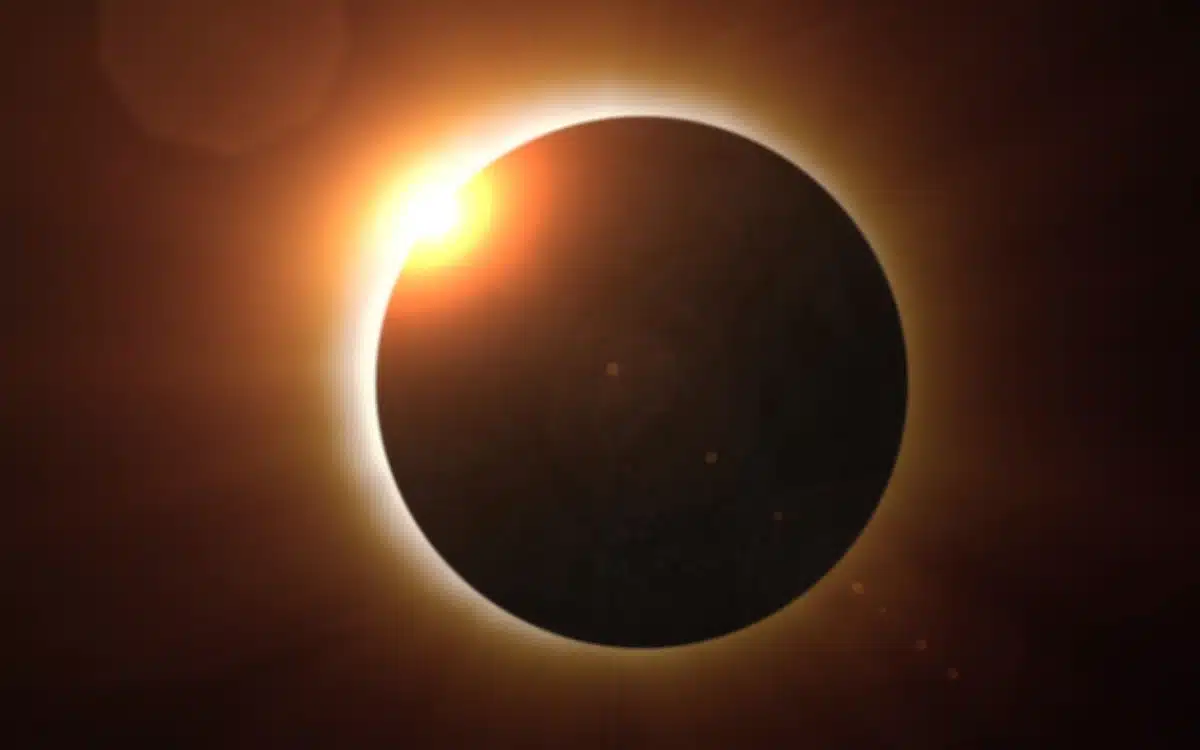Astronaut reveals what a solar eclipse looks like from space as 2024's looms