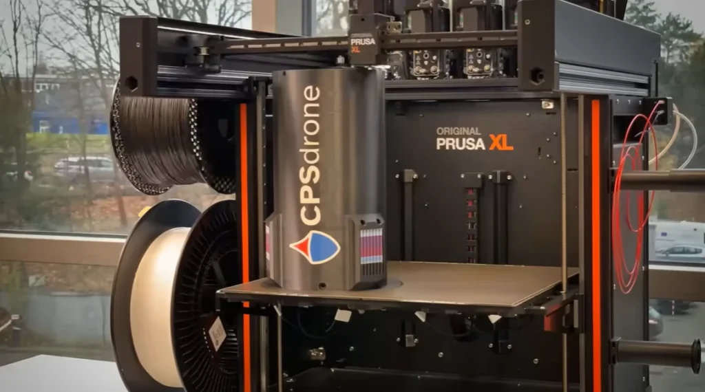 Engineers built a DIY submarine that can navigate underwater without GPS, using clever design choices and a few smart shortcuts to make autonomy possible