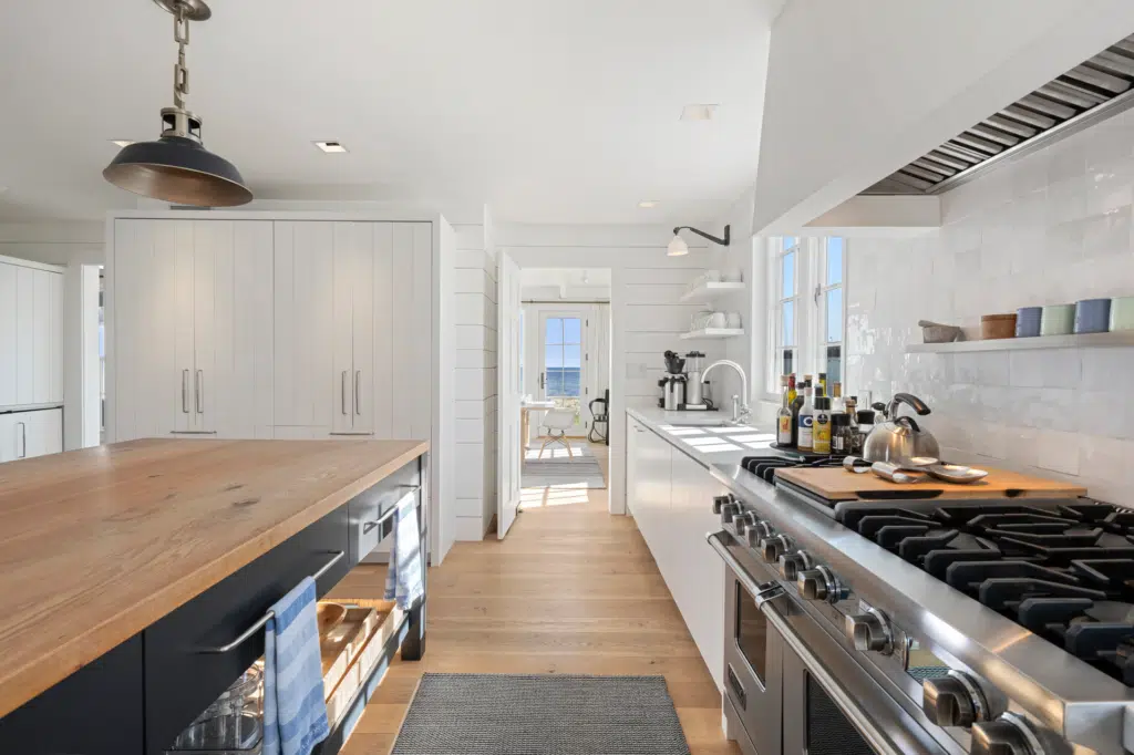 Shake off $14.5 million and this Taylor Swift mansion could be yours