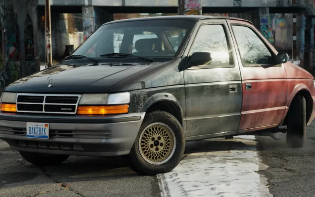 A Detroit fabricator built a two-headed minivan called Bak2Bak from a Dodge and a Plymouth, and somehow the half-American, half-Canadian mashup actually drives