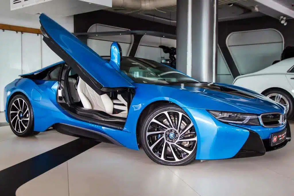 BMW i8