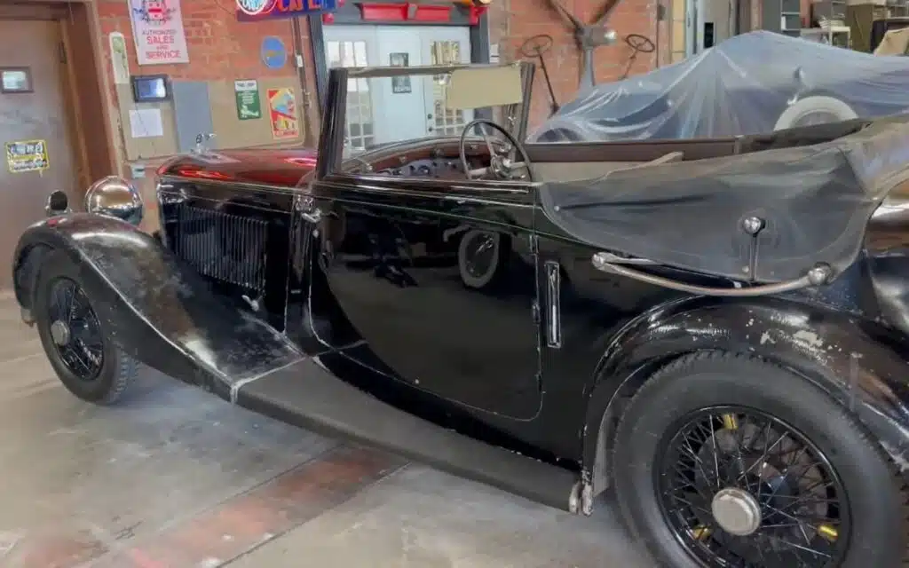 In a barn find that's fairly hard to believe a Bentley Drophead Coupe was hidden for 50 years