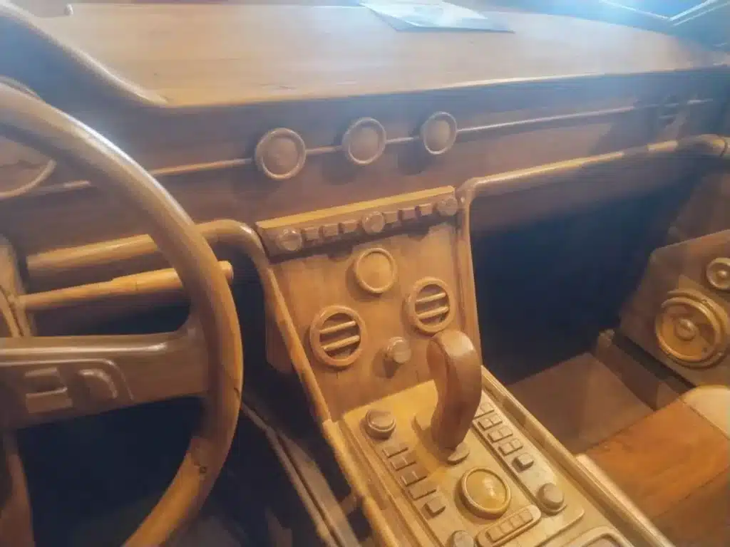 Check out this incredible full-size Bentley Continental GT sculpture that has been made entirely out of wood and looks just like the real deal