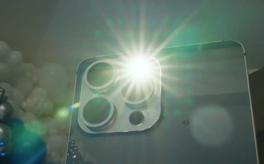 A YouTuber has built the world's biggest iPhone, complete with extreme hardware, oversized features, and a Guinness World Record to prove it