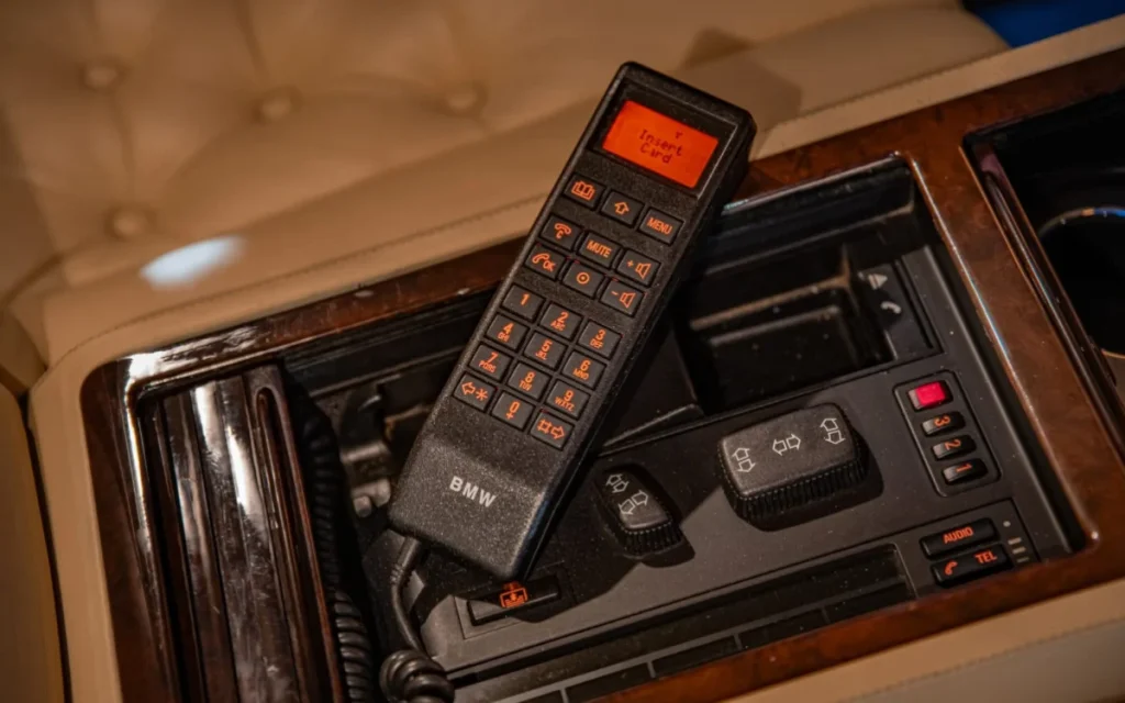 A rare 1999 BMW L7 has resurfaced in the US, and it's packed with neat nostalgic features, including its very own VHS player