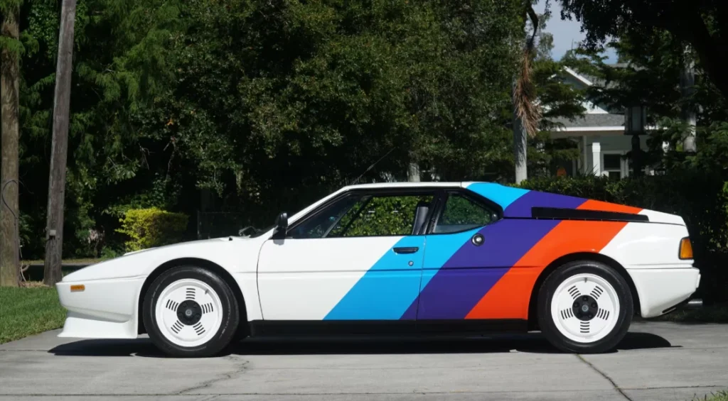 It’s not every day you get the chance to snap up a piece of automotive history, but next month the ‘trophy’ BMW M1 that was given to F1 champ Niki Lauda is going under the hammer.