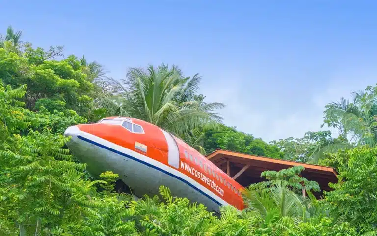 boeing 727 luxury hotel costa rica