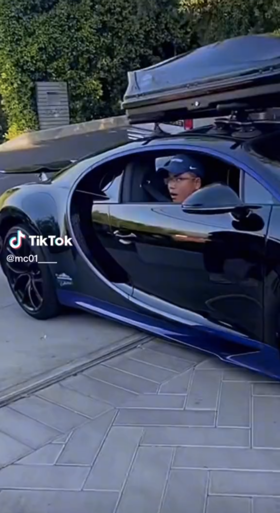 Bugatti Chiron parking error
