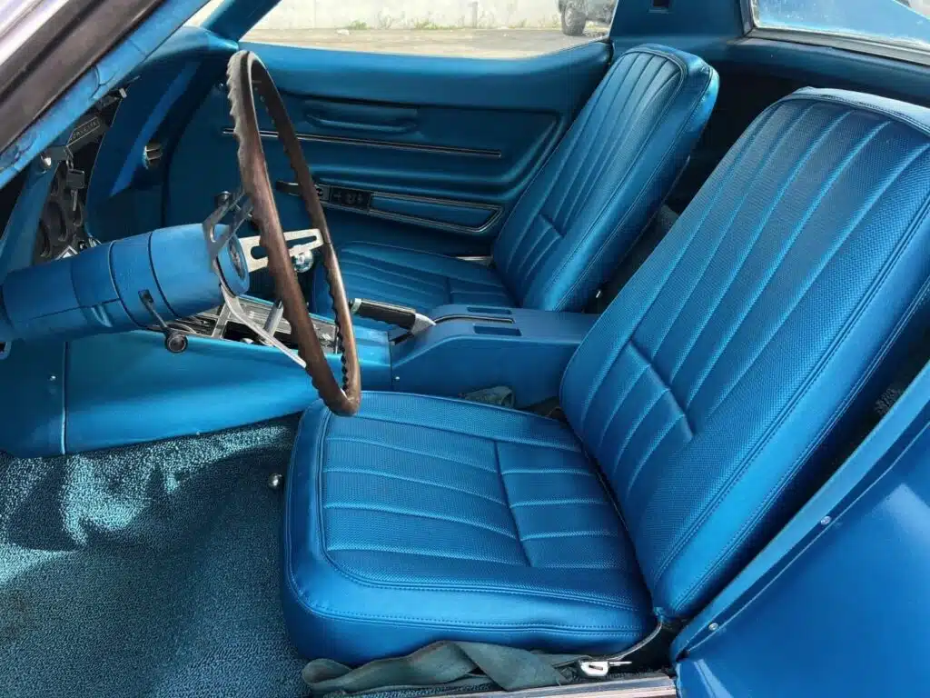 A man in Florida was left his late father’s 1968 Chevrolet Corvette, but decided to part with the classic car due to a lack of space
