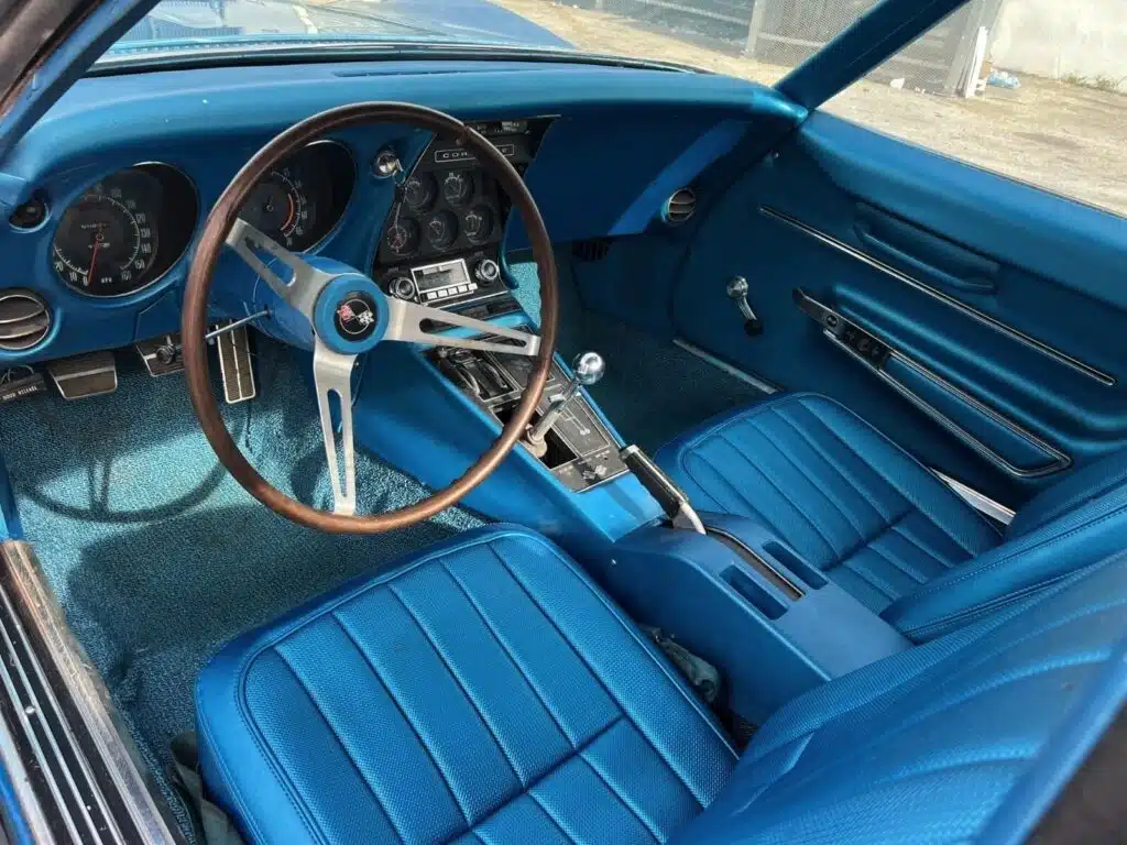 A man in Florida was left his late father’s 1968 Chevrolet Corvette, but decided to part with the classic car due to a lack of space