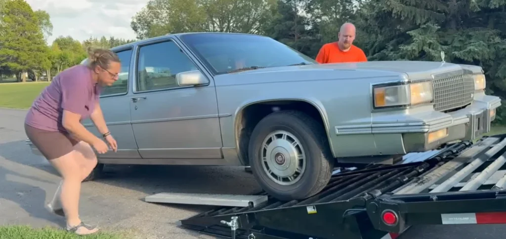 Canadian man spots 1988 Cadillac Fleetwood d'Elegance sitting abandoned on a driveway so he pays $500 and soon learns all about it