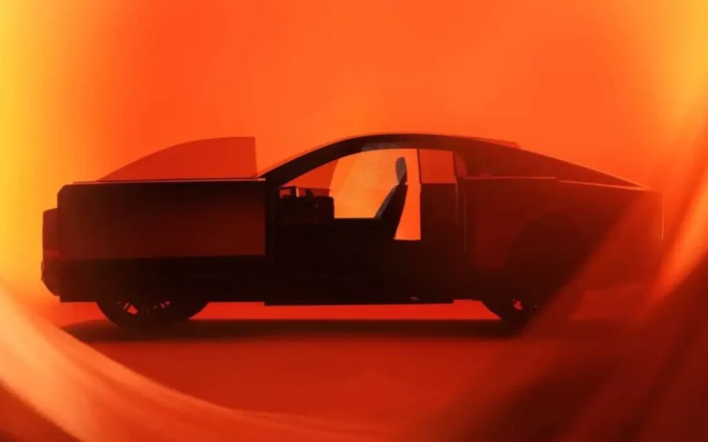 Toyota has unveiled its Century concept car, and it looks like it could give a Rolls-Royce a serious run for its money