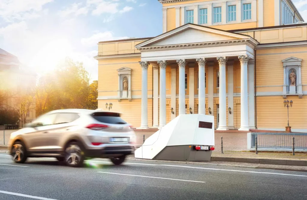 Cybertruck-style speed camera trailers are appearing in Maryland, issuing fines up to $1,000 and operating without officers