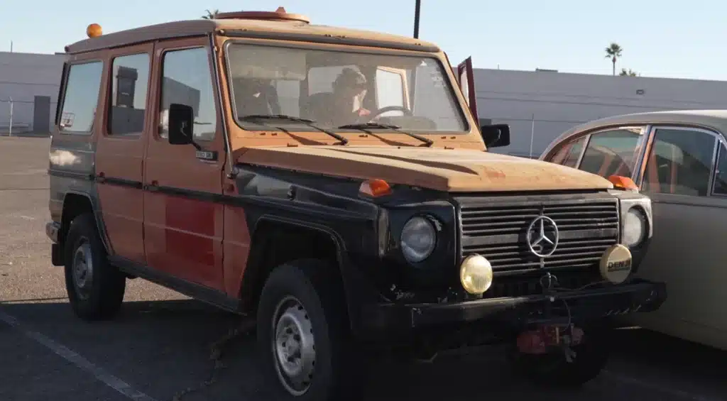 Mercedes G-Wagen at BMW Las Vegas buying the world's cheapest Mercedes G-Wagen