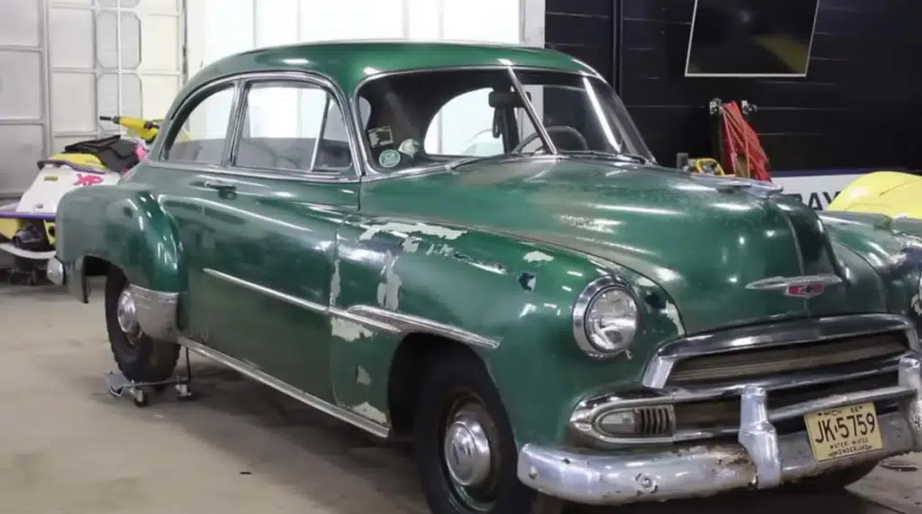 1952 Chevy barn find