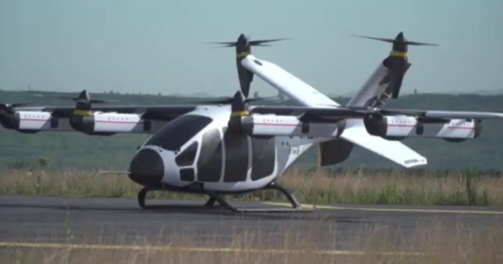 China's flying car completes test flight