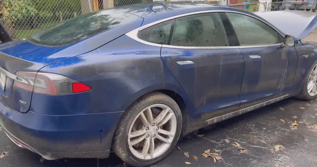 tesla model s surprise cabin