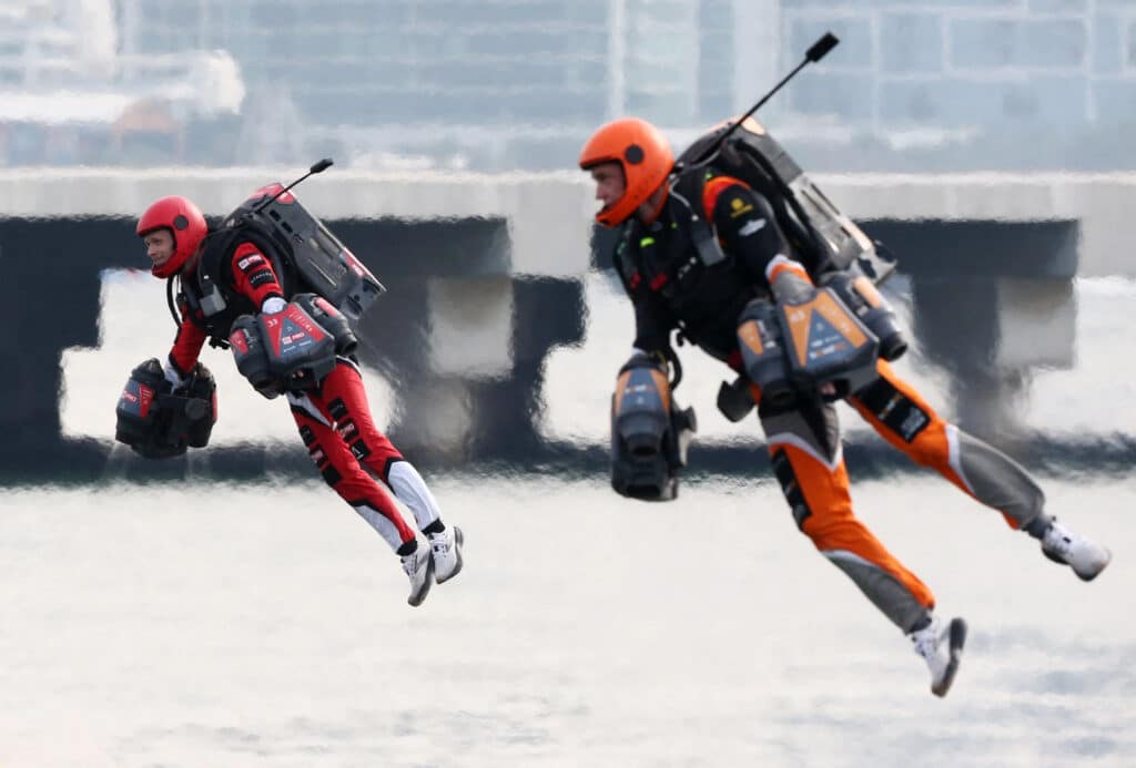 world's first jet pack race in Dubai
