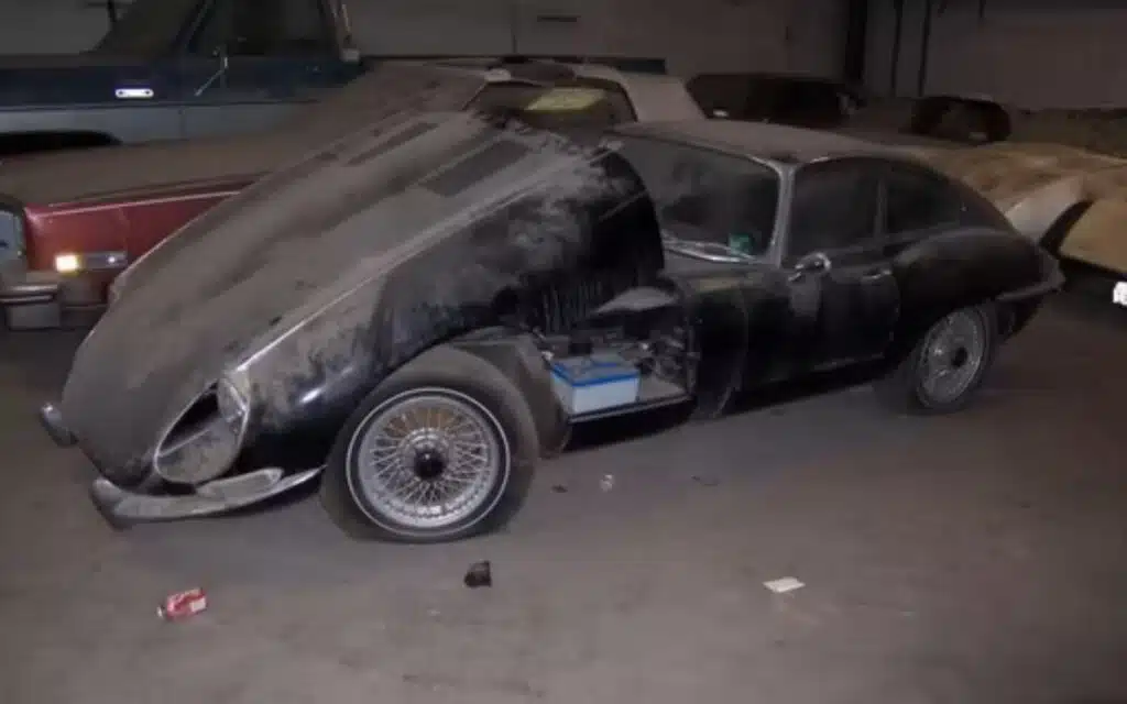 Man managed to find a cow barn in Texas filled with more than 300 muscle cars