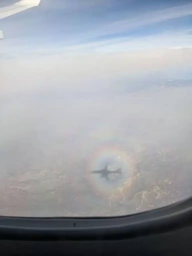 Woman snaps extremely rare photo of plane in phenomenon known as 'pilot's glory'